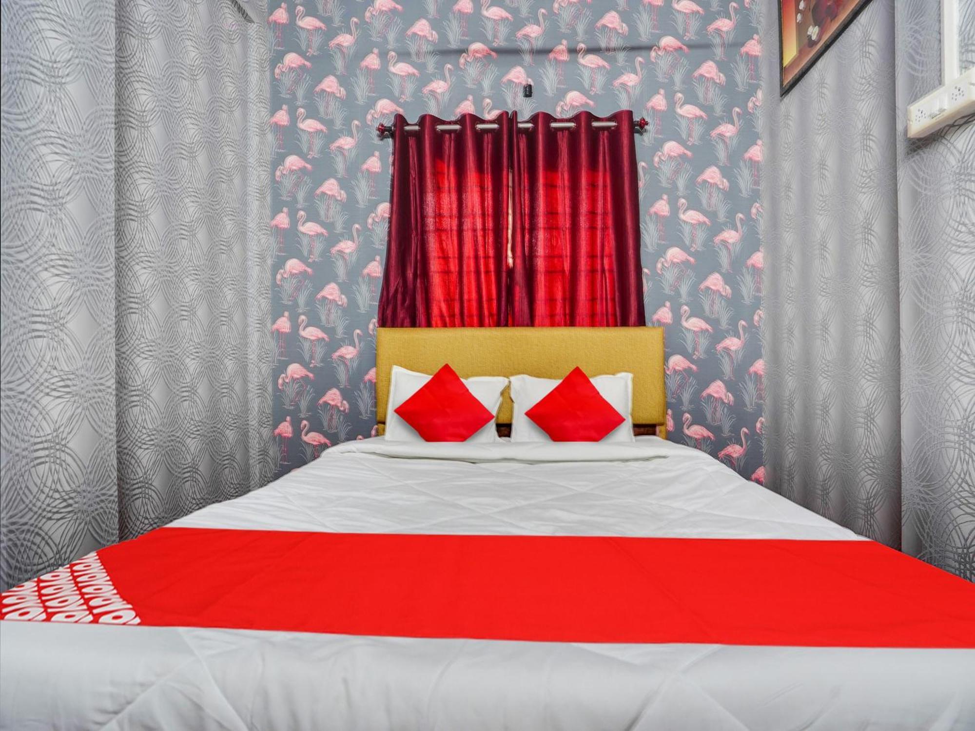 Sakardarā Hotel Royal Villa Inn מראה חיצוני תמונה